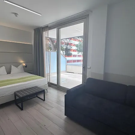 ホテル Venice Hvb 34 Lifestyle 4 Superior 4*